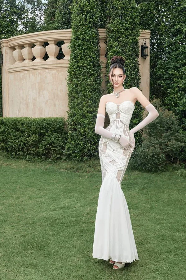 Đầm cúp dài Chiffon nhún