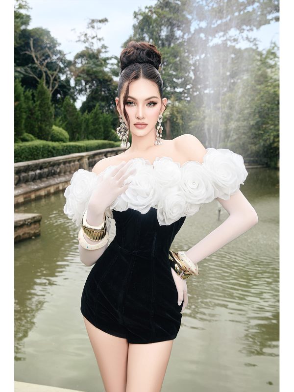 Playsuit nhung - Hình ảnh 2