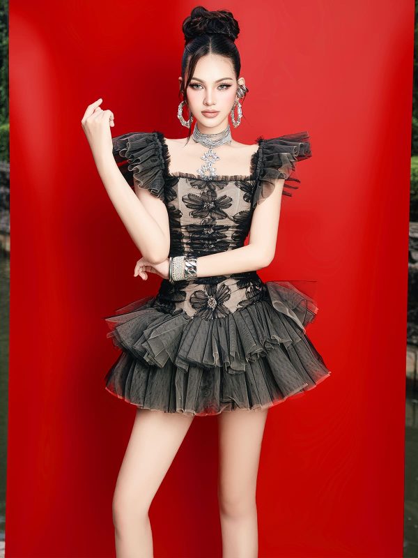 Đầm tay bèo ren nhúm lưới - Hình ảnh 2