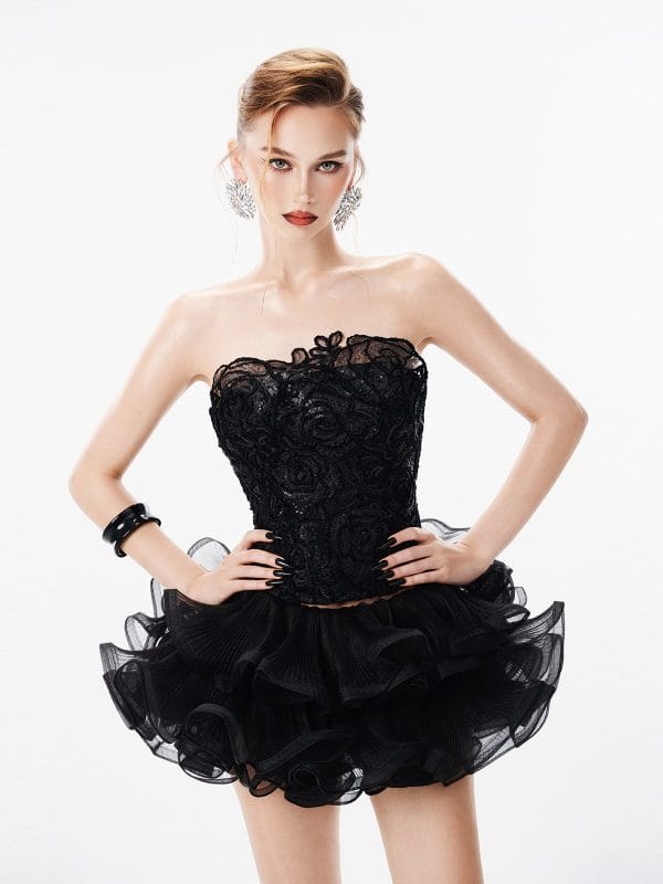 Yara Top Black - White